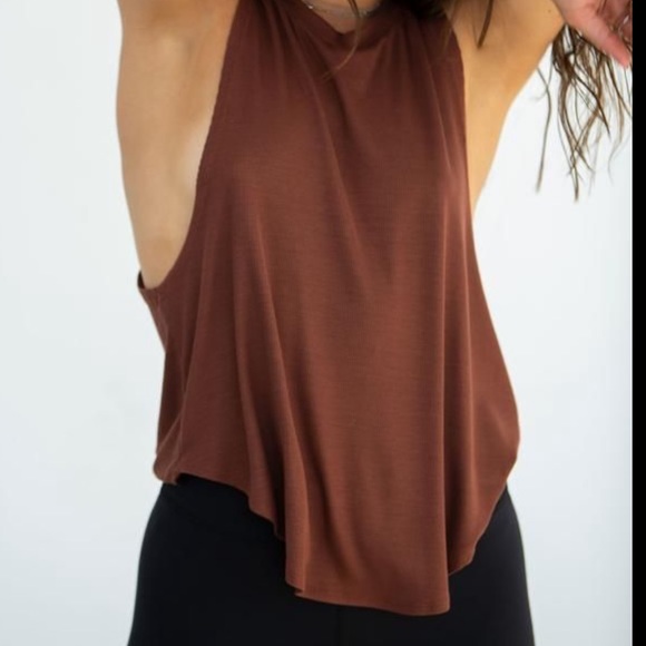 ISO ANYTHING Joah Brown in the color OXBLOOD - Picture 4 of 7